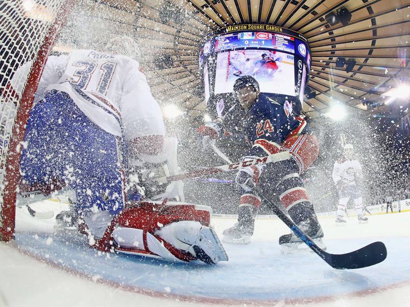 Effetto tempesta di neve nel match fra New York Rangers e Montreal Canadiens (Afp)